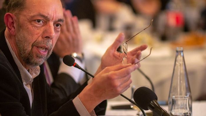 Απάντηση του Νίκου Μπελαβίλα στον Γιάννη Μώραλη για τα αυθαίρετα έργα του ΟΛΠ