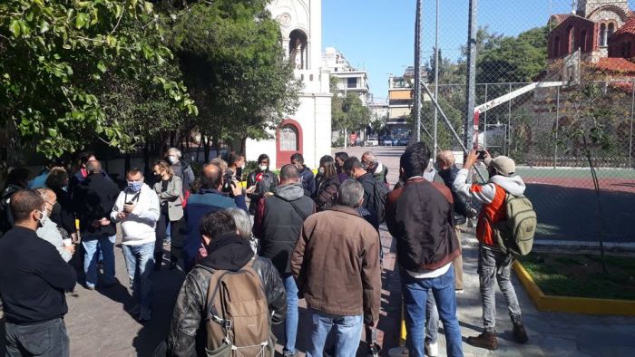 &Kappa;&alpha;&theta;&omicron;&lambda;&iota;&kappa;ή &kappa;&alpha;&iota; &alpha;&delta;&iota;&alpha;&pi;&rho;&alpha;&gamma;&mu;ά&tau;&epsilon;&upsilon;&tau;&eta; &eta; &sigma;&tau;ά&sigma;&eta; &tau;&eta;&sigmaf; &kappa;&omicron;&iota;&nu;&omega;&nu;ί&alpha;&sigmaf; &tau;&omicron;&upsilon; &Pi;&epsilon;&iota;&rho;&alpha;&iota;ά &alpha;&pi;έ&nu;&alpha;&nu;&tau;&iota; &sigma;&epsilon; &kappa;ά&theta;&epsilon; &rho;&alpha;&tau;&sigma;&iota;&sigma;&tau;&iota;&kappa;ή &kappa;&alpha;&iota; &phi;&alpha;&sigma;&iota;&sigma;&tau;&iota;&kappa;ή &delta;&rho;ά&sigma;&eta;│&Delta;ή&lambda;&omega;&sigma;&eta; &Nu;ί&kappa;&omicron;&upsilon; &Mu;&pi;&epsilon;&lambda;&alpha;&beta;ί&lambda;&alpha;