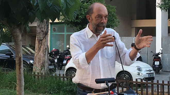 Νίκος Μπελαβίλας από τα Καμίνια: Πρώτος στόχος ο δεύτερος γύρος, δεύτερος στόχος η δημαρχία