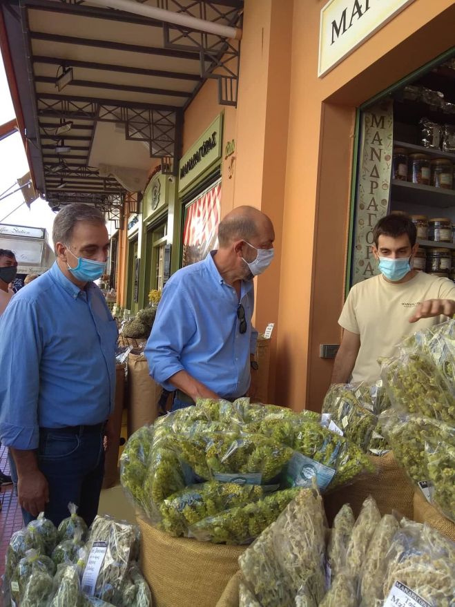Ο "Πειραιάς για όλους" στις γειτονιές του Πειραιά. Περιοδεία στα κέντρο του Πειραιά.