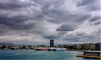 &Tau;&omicron; &laquo;&Epsilon;&mu;&pi;&omicron;&rho;&iota;&kappa;ό &Kappa;έ&nu;&tau;&rho;&omicron; &Pi;&epsilon;&iota;&rho;&alpha;&iota;ώ&sigmaf;&raquo;, &omicron; &omicron;&upsilon;&rho;&alpha;&nu;&omicron;&xi;ύ&sigma;&tau;&eta;&sigmaf; &tau;&omega;&nu; &Iota;. &Beta;&iota;&kappa;έ&lambda;&alpha;, &Gamma;. &Mu;&omicron;&lambda;&phi;έ&sigma;&eta; &kappa;&alpha;&iota; &Alpha;. &Lambda;&omicron;ΐ&zeta;&omicron;&upsilon;, &sigma;&tau;&omicron; &kappa;έ&nu;&tau;&rho;&omicron; &tau;&omicron;&upsilon; &lambda;&iota;&mu;&alpha;&nu;&iota;&omicron;ύ &tau;&omicron; 2020